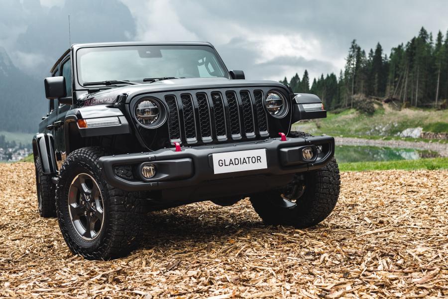  Jeep Gladiator Rubicon (JT) 2019 года  (EU) (фото 32 из 40)
